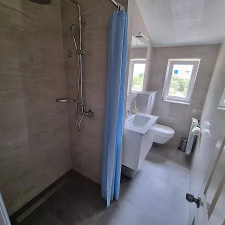 Tomic Apartment Makarska
