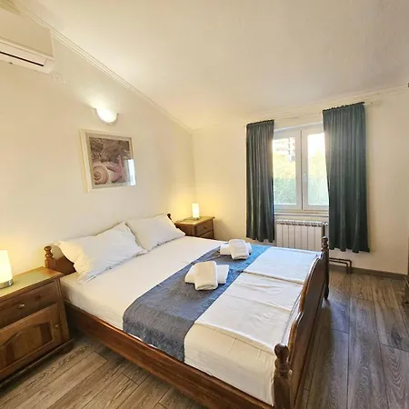 Tomic Apartman Makarska
