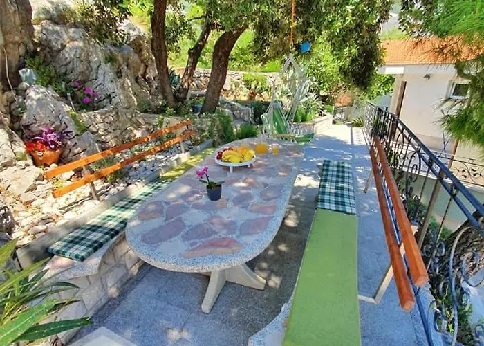 Tomic * Makarska